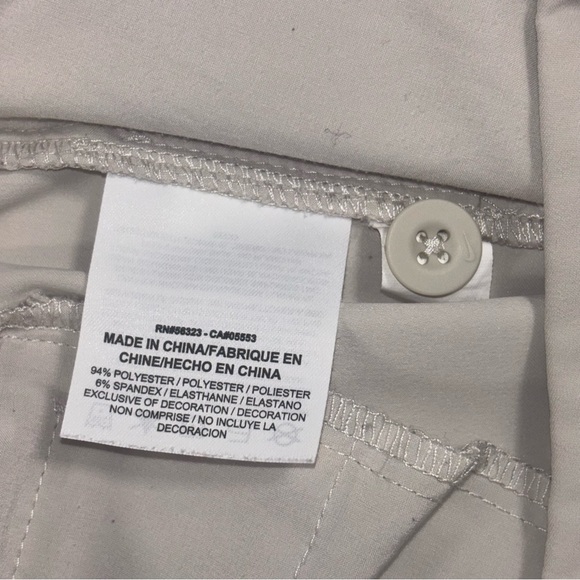 Nike Golf Tour Performance Dri-Fit Women 10 Khaki Shorts Pockets 4.5” Inseam - Picture 7 of 12